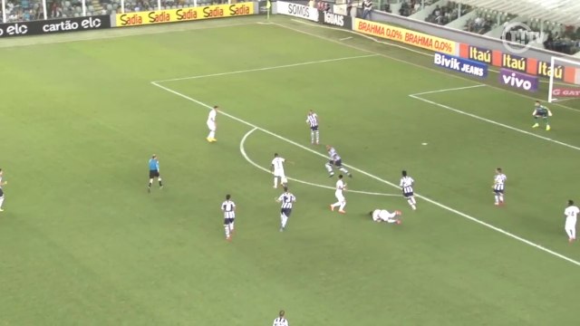 Relembre golaço de Robinho pelo Santos na Vila