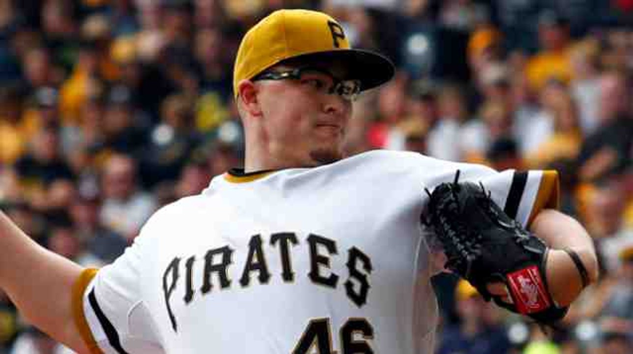 Pirates Move Closer to Playoffs