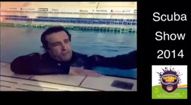 Flavio Insinna intervistato dopo una lezione di subacquea allo Scuba Show 2014