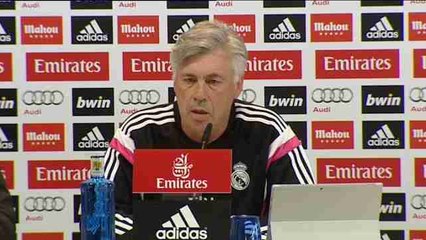 Ancelotti deja entrever la primera titularidad de 'Chicharito'
