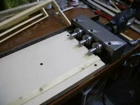 Üçlü Çerçeve Delme Aparatı