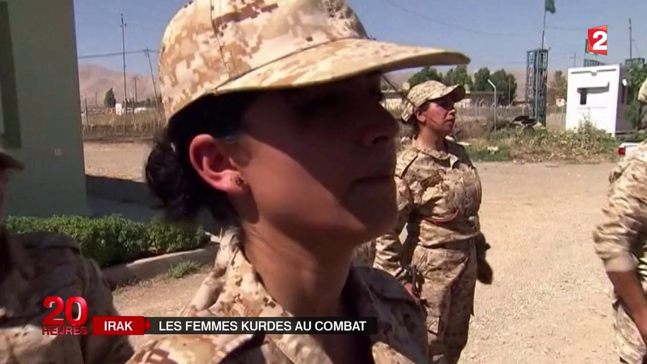 Des femmes kurdes prennent les armes contre les jihadistes en Irak