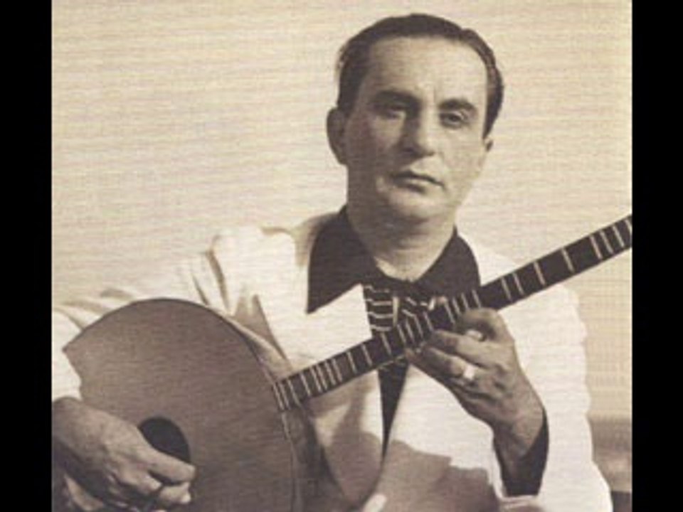 Münir Nurettin Selçuk ~ Ömrüm Seni Sevmekle Nihayet Bulacaktır