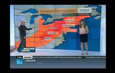 Kait Parker Nice Hot Legs 9-21-14