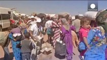 El avance de los yihadistas en Siria provoca un éxodo sin precedentes de refugiados kurdos