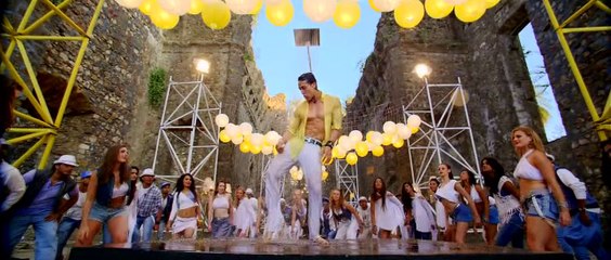 Whistle Baja-Heropanti 2014 720p HDRip x264 AAC...