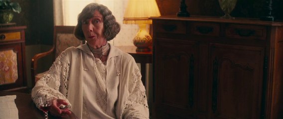 Magic In The Moonlight - Clip - She's Quite Likable