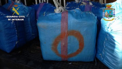 Persecución yate alta mar Operaciones de la Guardia Civil Melilla (22.09.14)