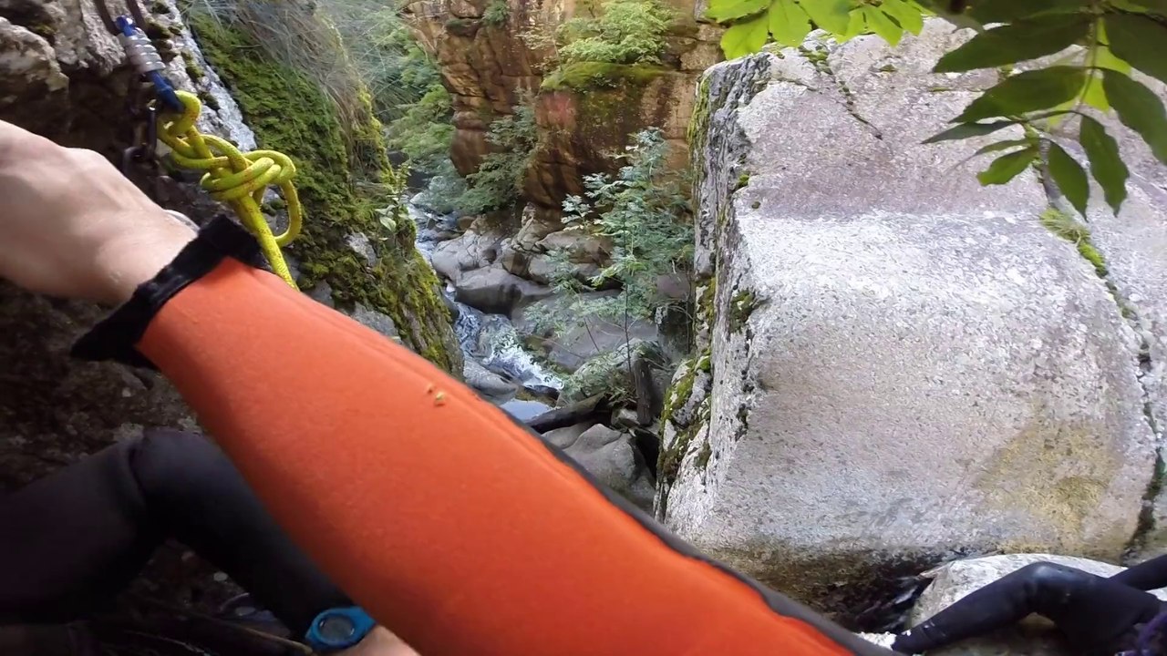 Canyoning Cantal - GoPro 1080p