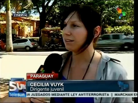 Jóvenes paraguayos exigen educación gratuita y de calidad