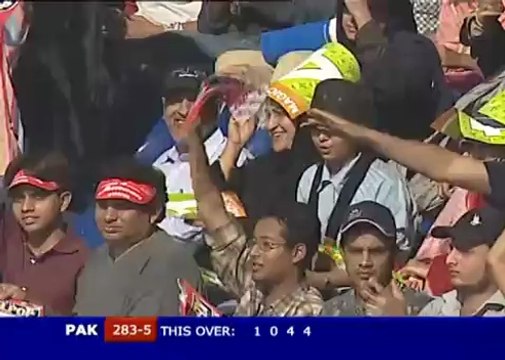 Afridi and Abdul Razzaq taking on England Bowling Attack