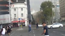 Taksim'de iskele çöktü!