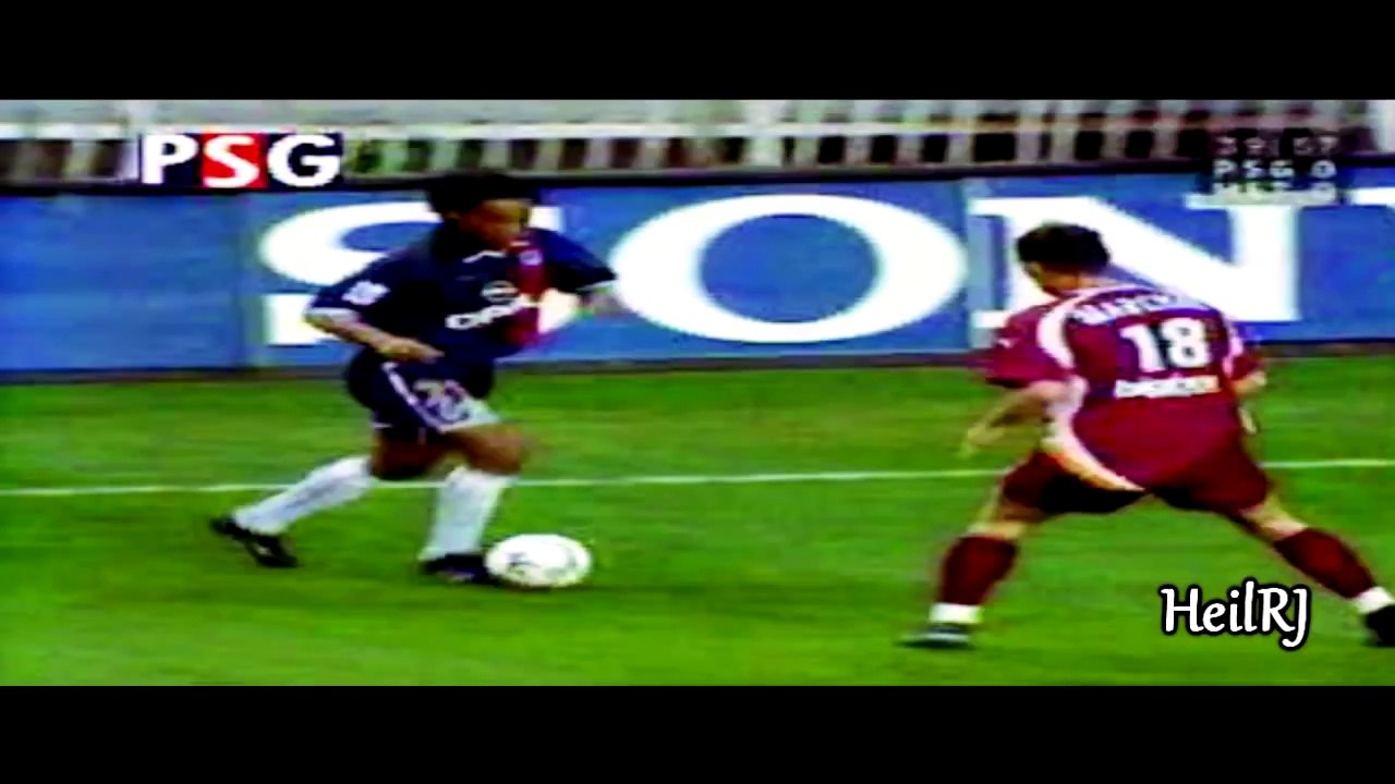 Ronaldo vs Ronaldinho  Who Is The Elastico King
