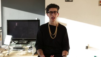 Fake Hand Ass Pinch Prank - THE REVEAL (part 3-3).