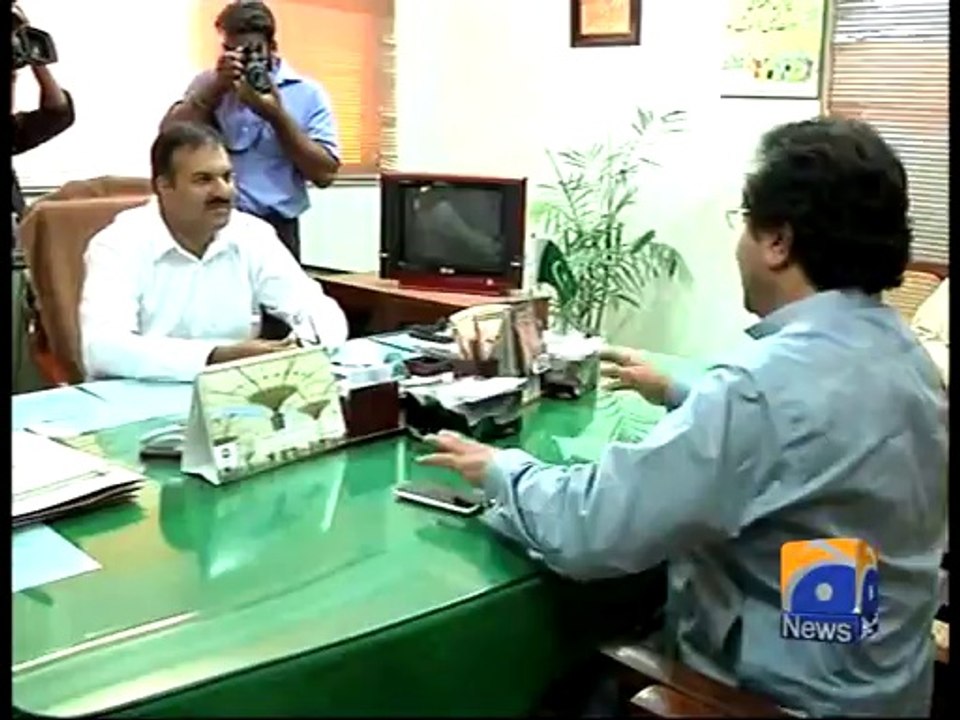 Javed Hashmi submits nomination papers for NA-149 by-elections- Geo Reports-23 Sep 2014