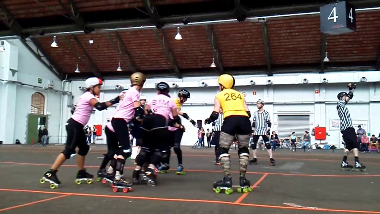 Chiennes vs Full retards jaune