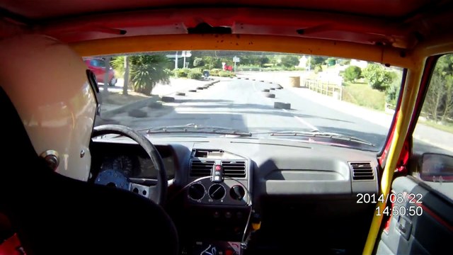 Nicolas LHULLIER Slalom de saint sauveur le vicomte 2014