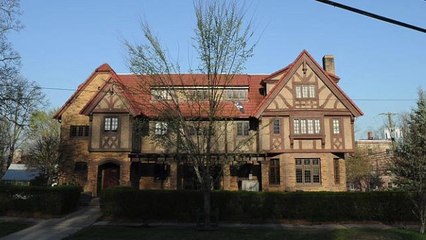 Wesleyan University Orders Fraternities To Become Co-Ed