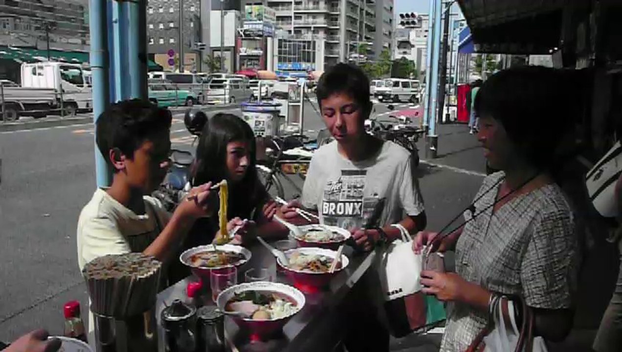 repas de midi a Tokyo