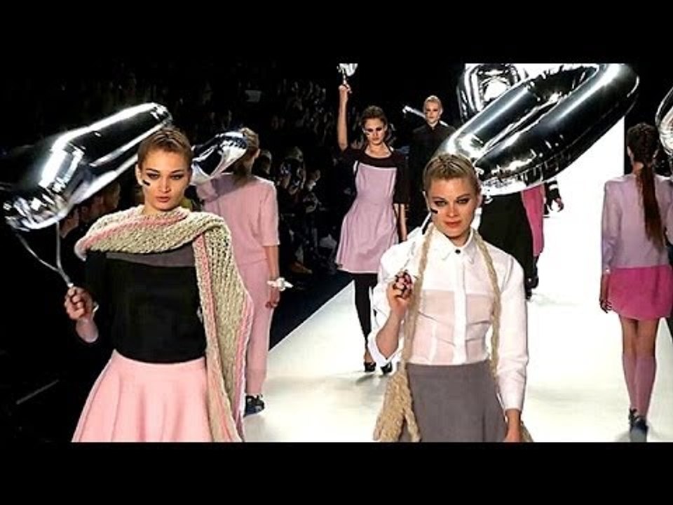 Weibliche Wintermode von Anne Gorke