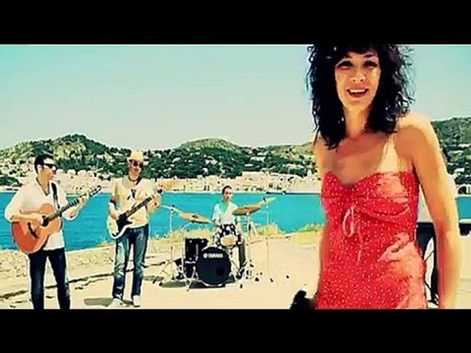 Spanien lockt mit Traumküste (Strand, Berge und viel Meer)