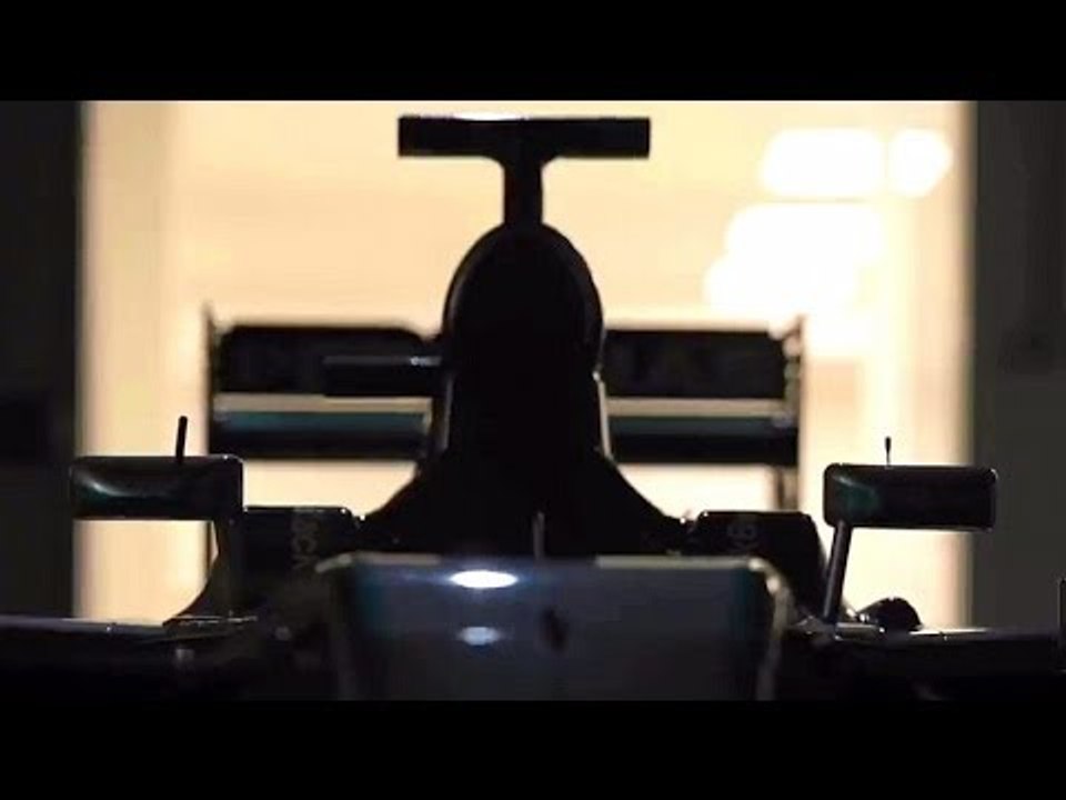 Neuer Formel 1 Silberpfeil 2014 von MERCEDES AMG PETRONAS