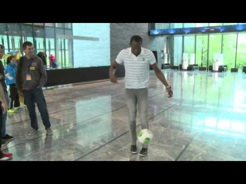 Usain Bolt als Fussballer ? Läuft da was in Sachen Fußballnationalmannschaft von Jamaika...