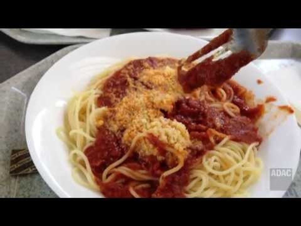 ADAC Raststätten-Test 2013 - Insgesamt 40 Rastanlagen wurden gestestet