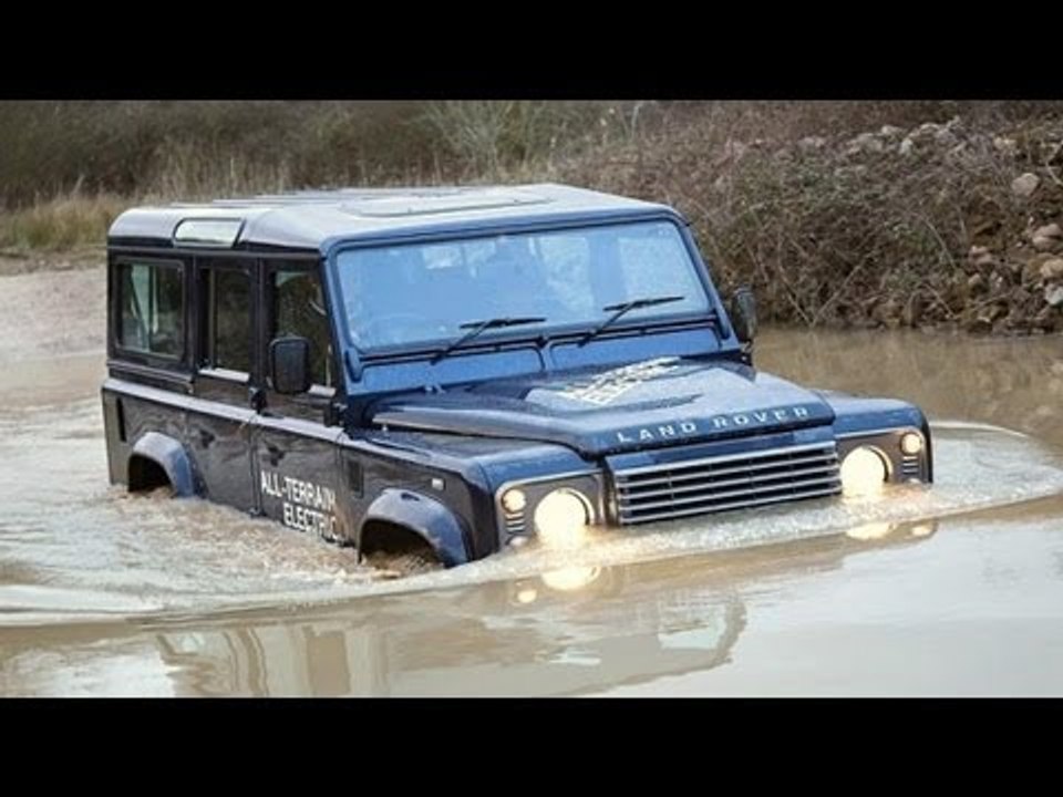 Land Rover Defender 2013