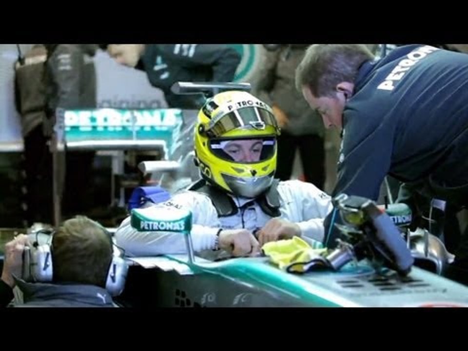 Formel 1 - Backstage on Track with Nico Rosberg