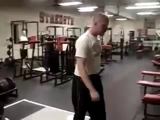 Man broked his back while weight lifting