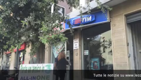 Video Leccenews24: Cronaca- Furto al Centro Tim, bottino da 6mila euro