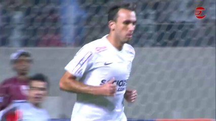 Santos luta, mas perde para o Atlético-MG por 3 x 2