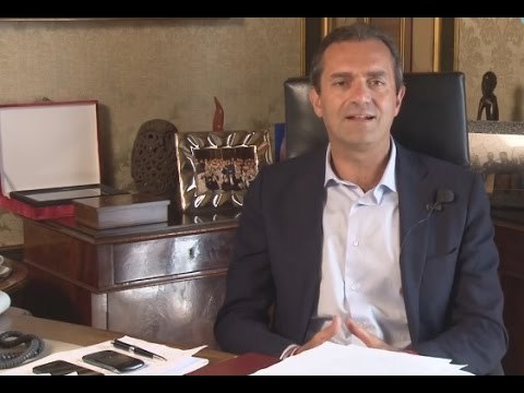 Napoli - Manutenzione stradale, De Magistris risponde ai cittadini (25.09.14)