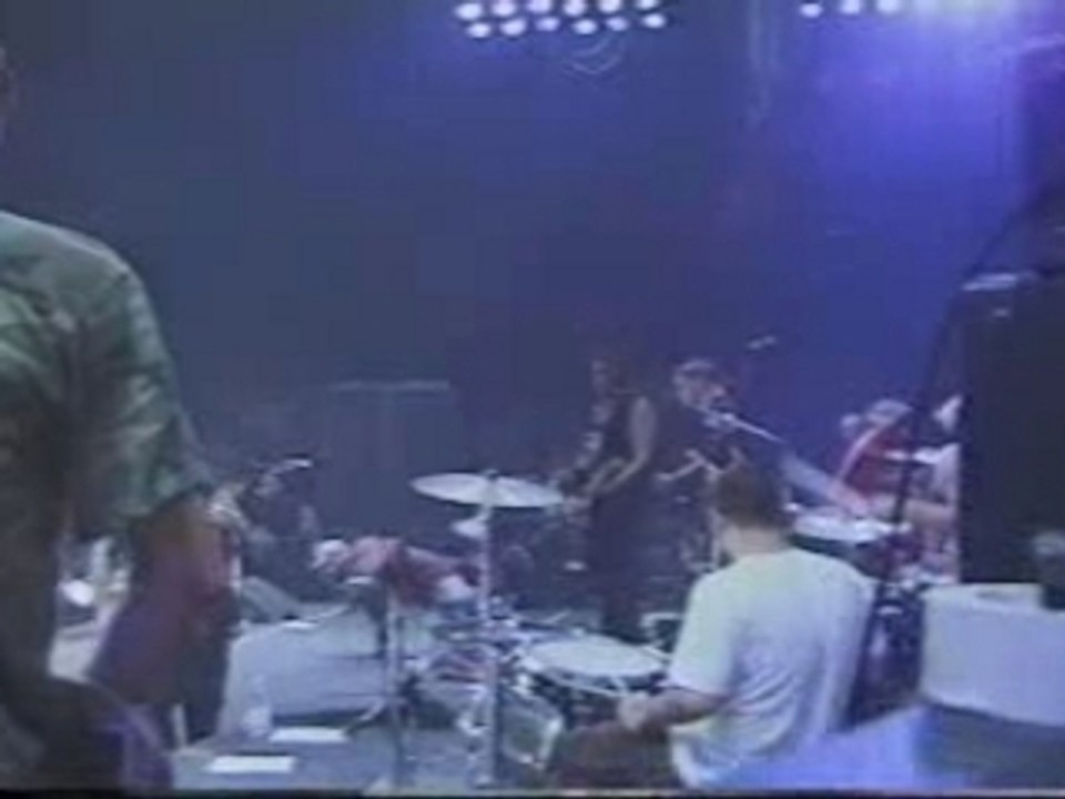 KoRn & Limp Bizkit - All In The Family