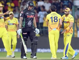 CLT20: Suresh Raina hits 8 Sixes vs Dolphins - Amazing Show