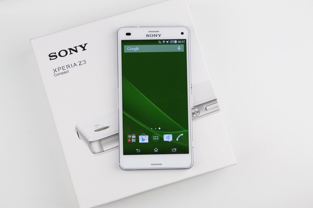 Sony Xperia Z3 Compact - Unboxing !
