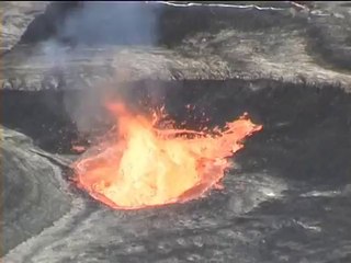 Volkanik Göle Taş Atılırsa Ne Olur?