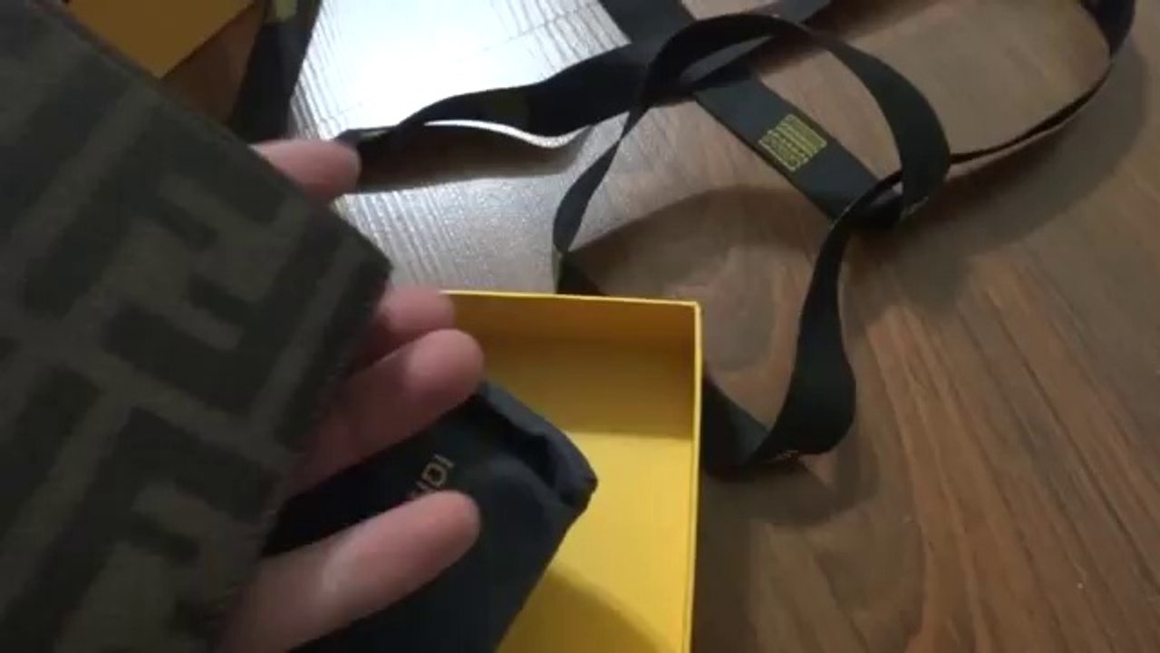 fendi wallet