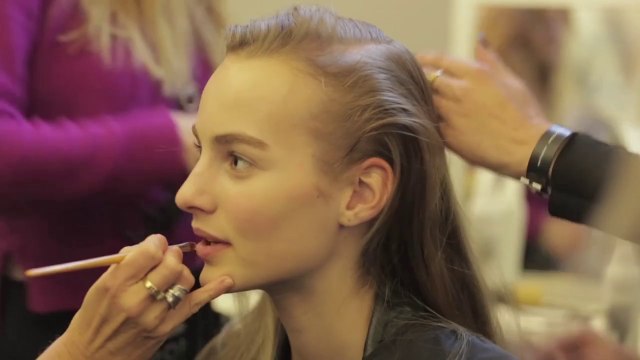 Les cheveux du défilé Anthony Vaccarello par Anthony Turner