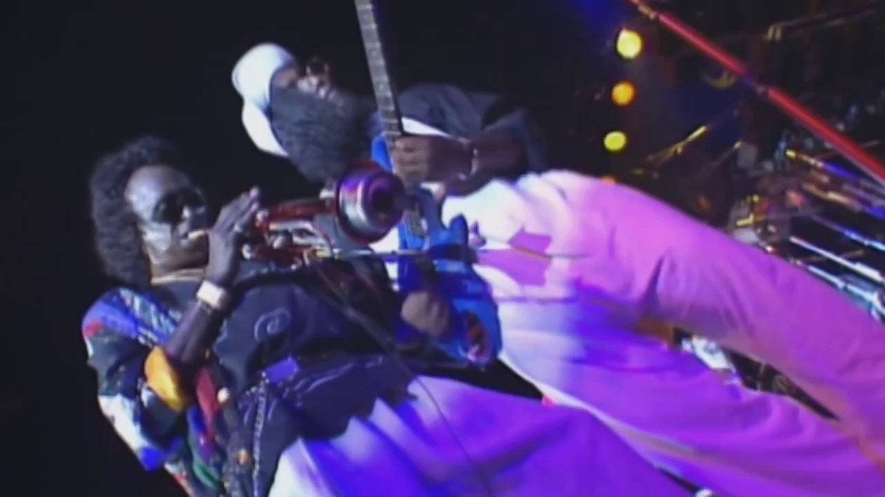 Miles Davis & Chaka Khan - Human Nature Cover at Montreux '89