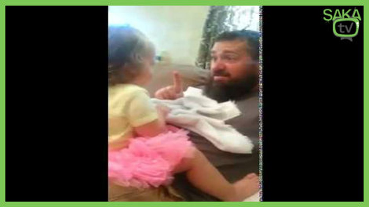 Bebek Babasının Sakalsız Halini Görünce Ağlamaya Başladı