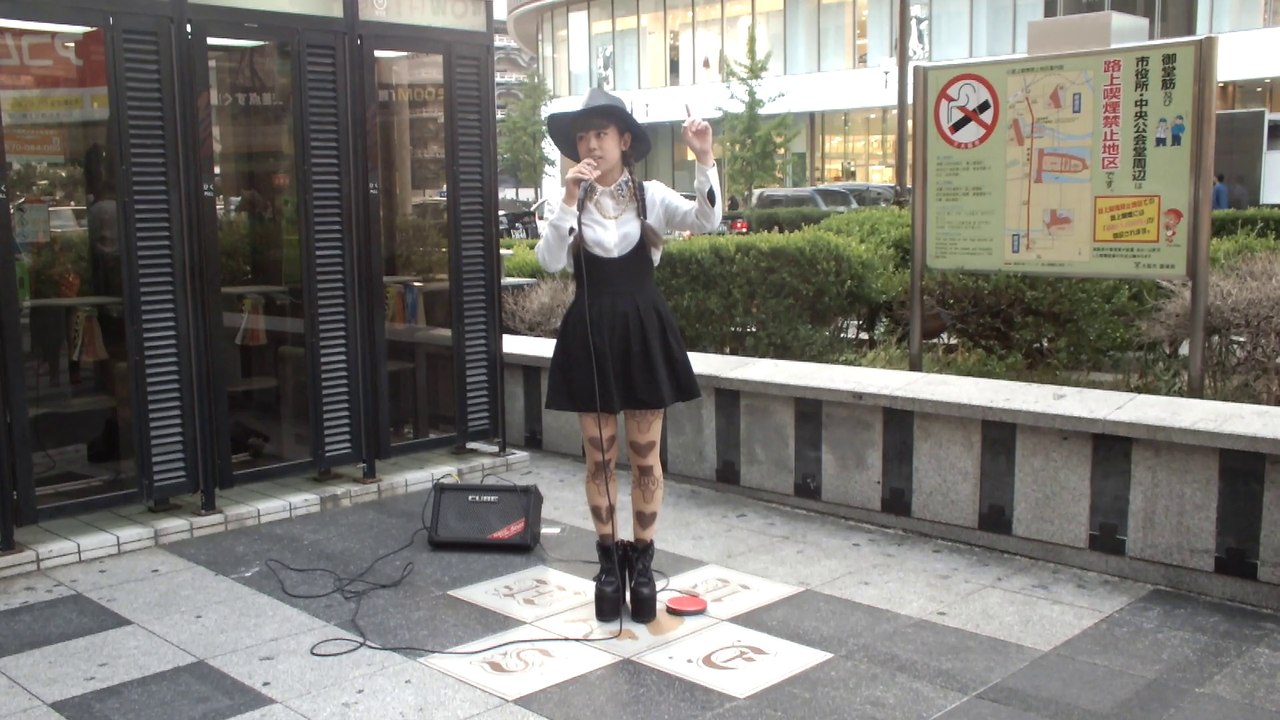 Live @ Osaka Namba station partie 1