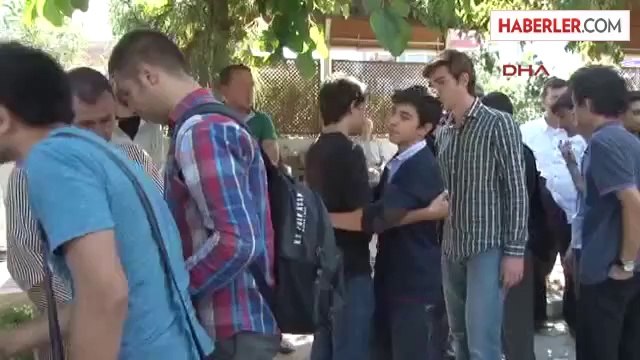 Bursa Bombardımanda Ölen Bursalı El Nusra Üyesi, Suriye'de Toprağa Verildi Ek Gıyabi Cenaze Namazı...