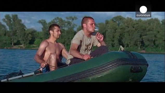 Паоло Нутіні співає про війну