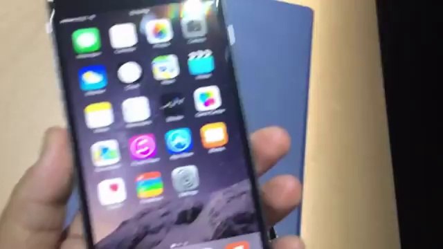 Apple iPhone 6 And iPhone 6 Plus Official Hands On Review !