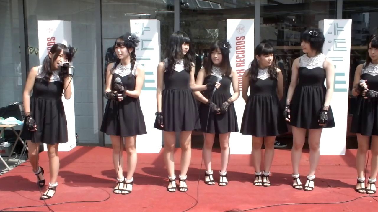 JK21 live @ Kobe sannomiya station partie 1