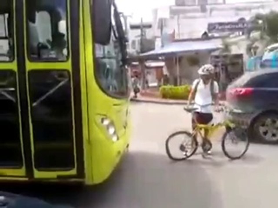 Ne faites pas chier les bus si vous êtes à vélo