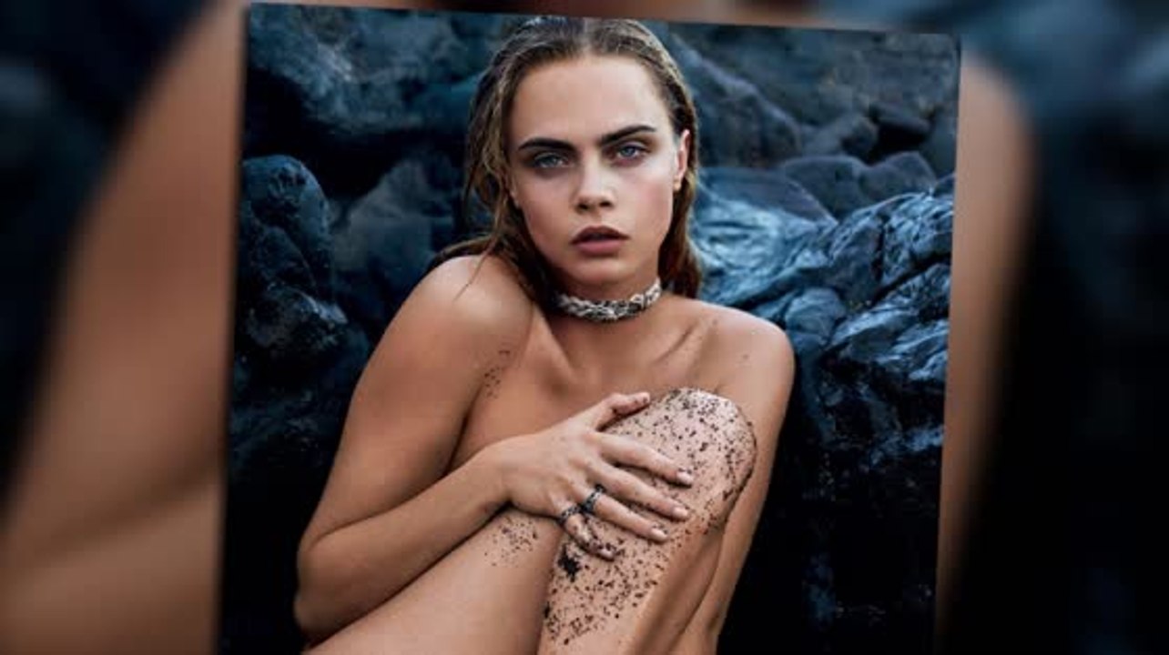 Cara Delevingne zieht sich für John Hardy aus