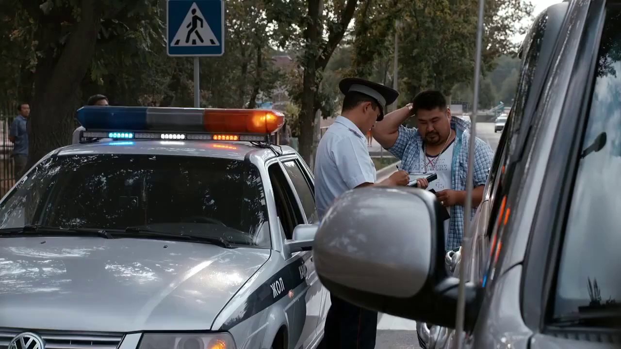 R Ü Ş V E T !